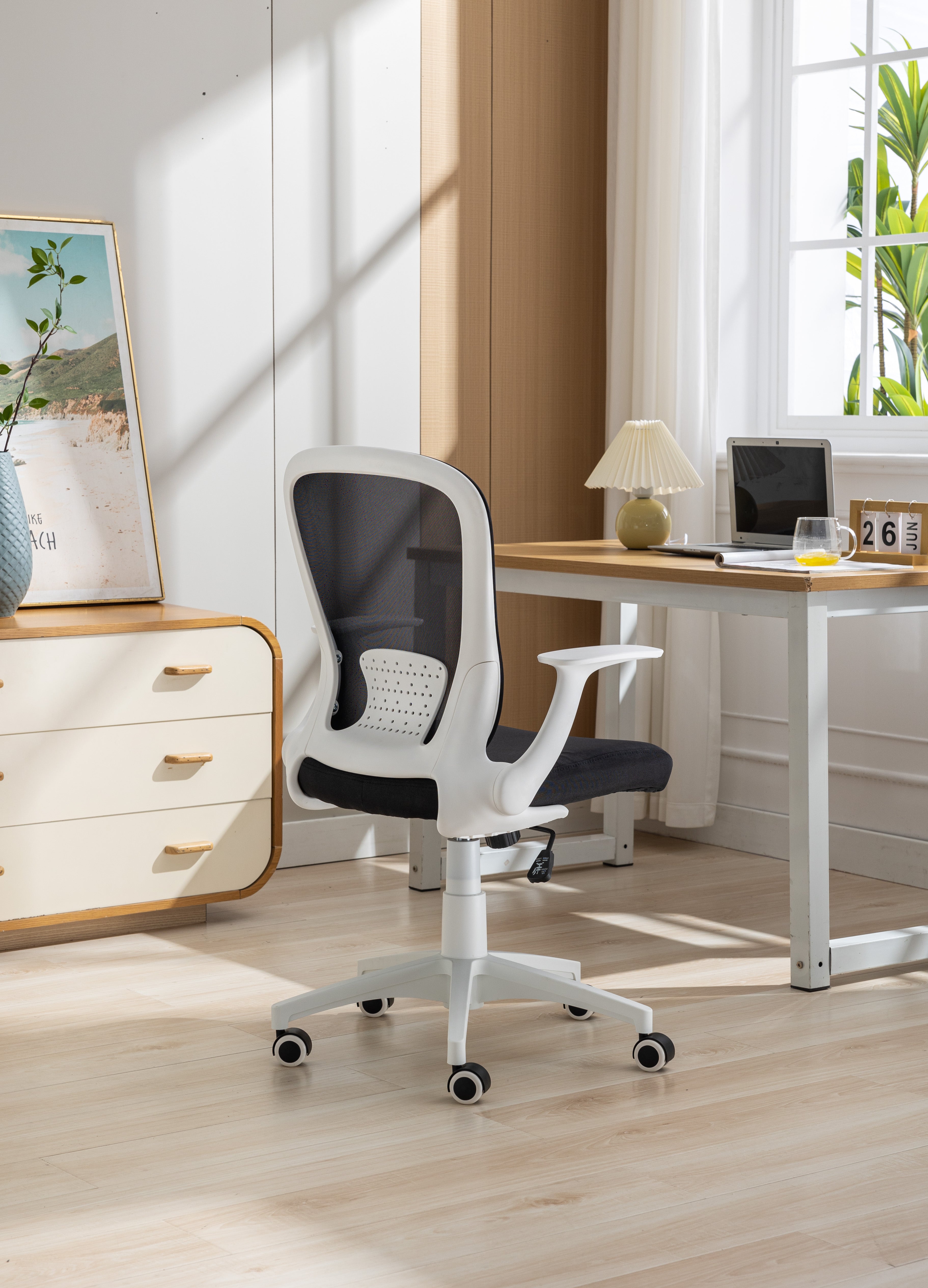 Arm Adjustable Office Chair