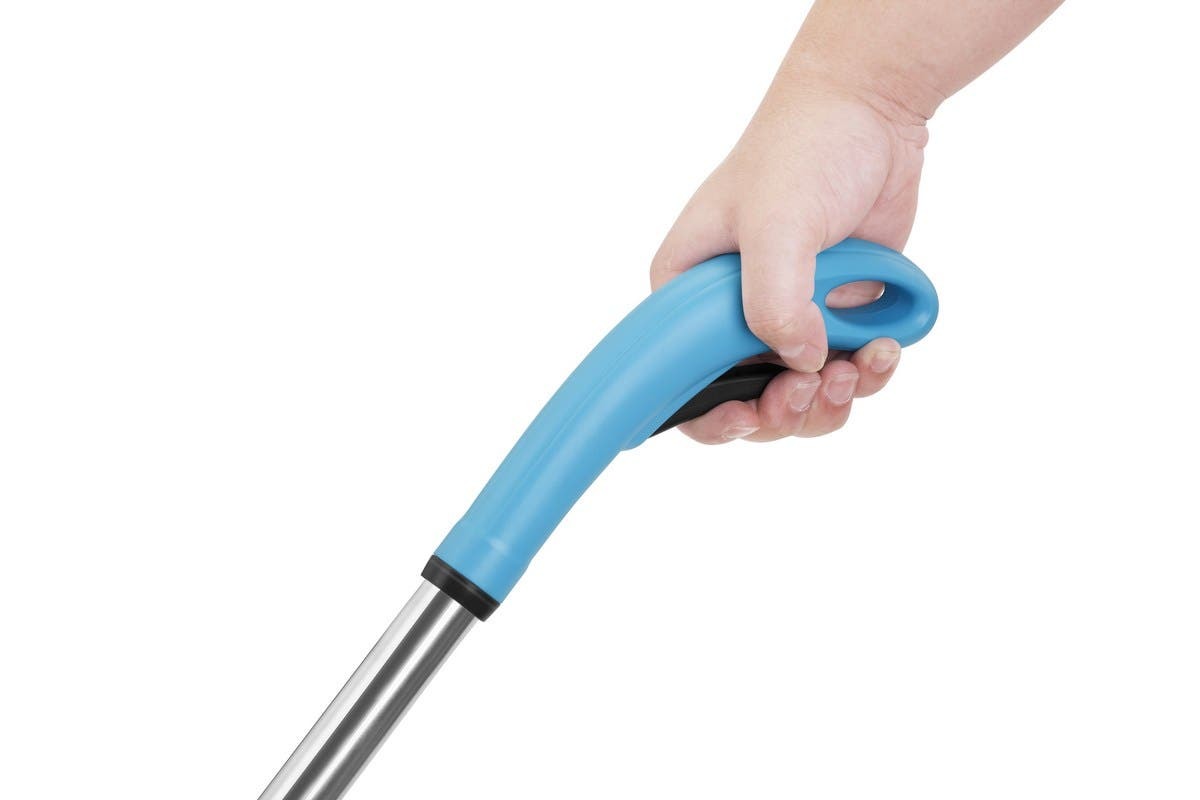 Mop With Built-in Water Spray Function and Refillable Bottle